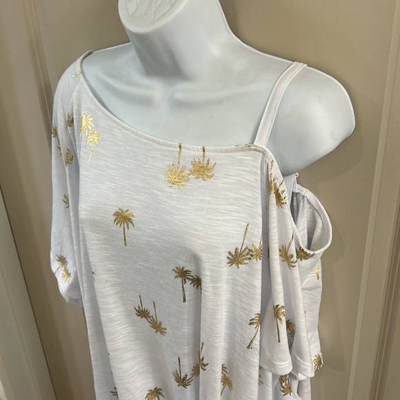 Torrid Off The Shoulder Tee - Picture 2 of 4